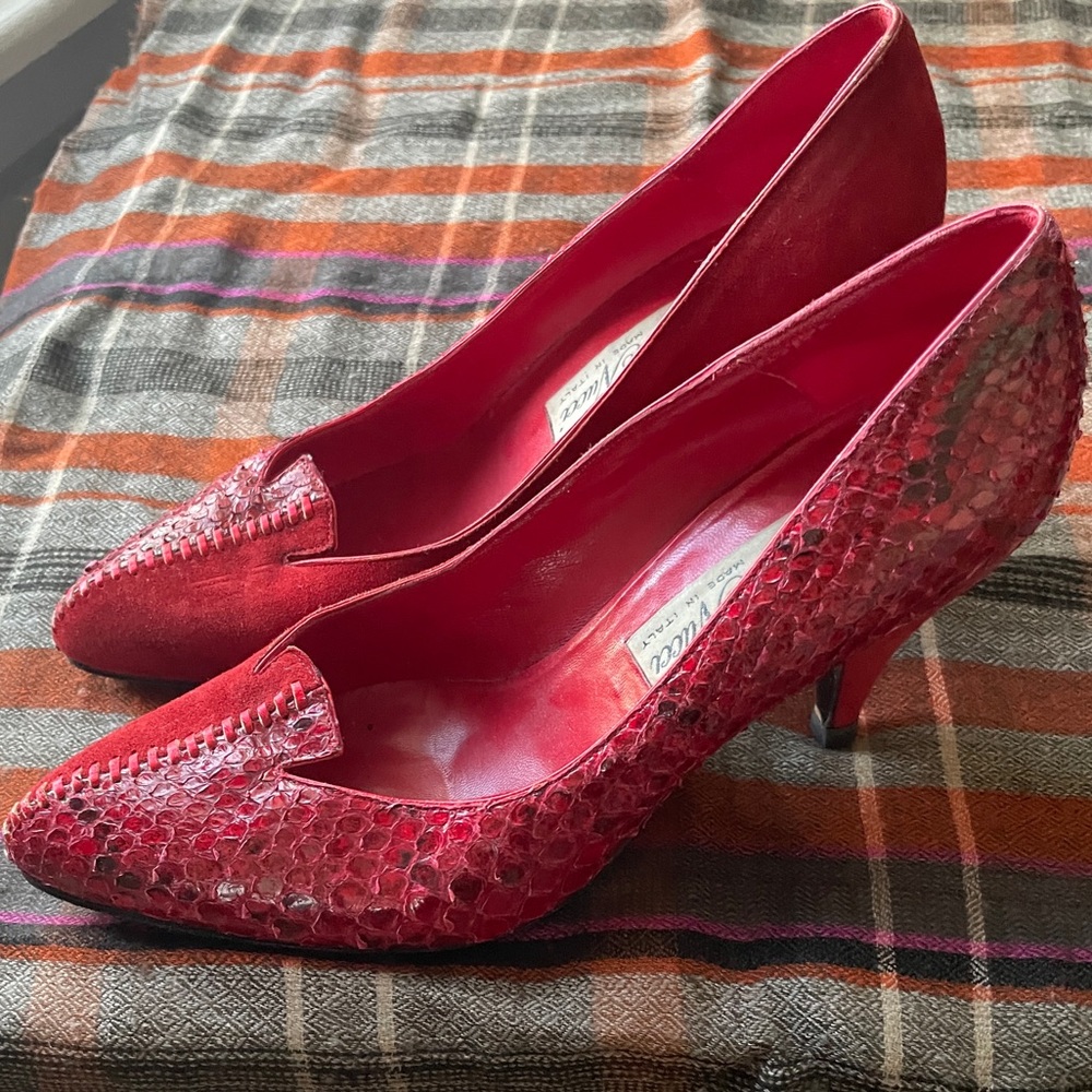 Gorgeous Vintage Italian Suede & Snakeskin Heels